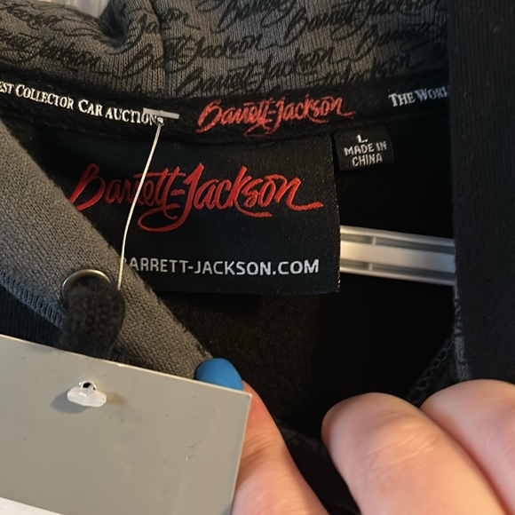 NWT Barrett Jackson crop hoodie paid US - Picture 3 of 4
